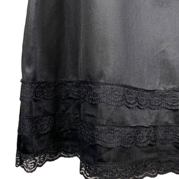 90s Black Lace Slip Skirt Size 1X Vintage Nylon Midi Elastic Waist Scalloped Hem - Picture 4 of 9